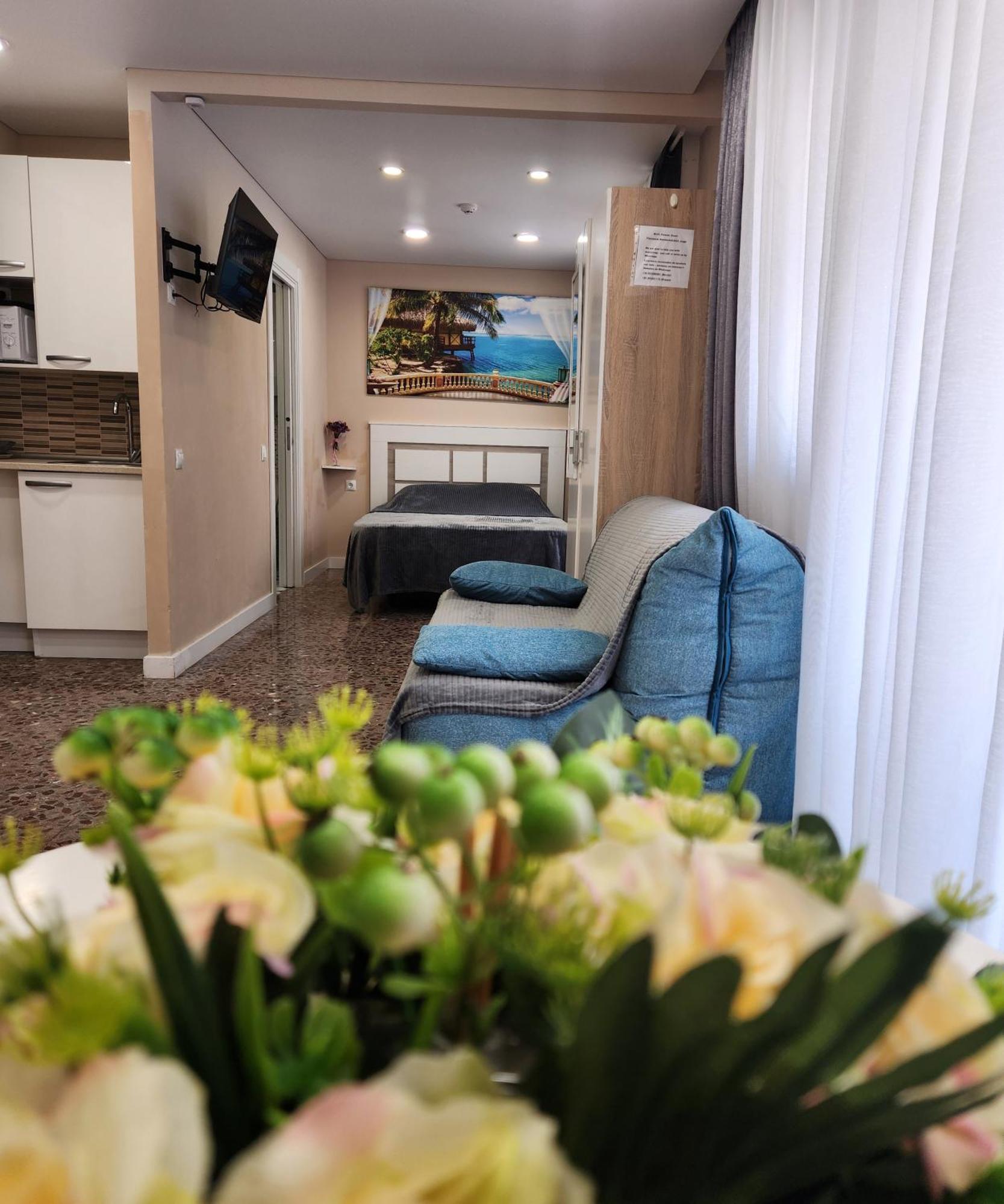 Apartamentos Belladorm Benidorm Bagian luar foto