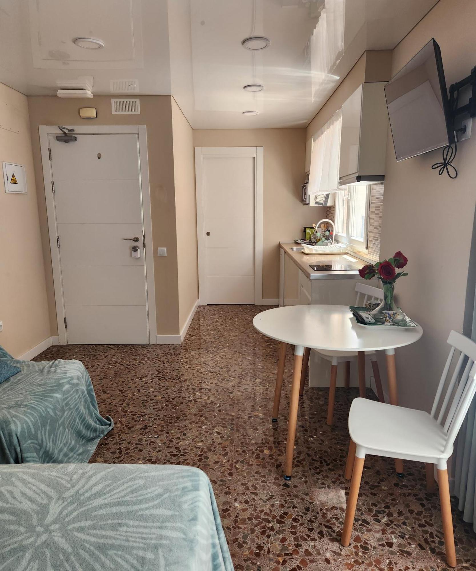 Apartamentos Belladorm Benidorm Bagian luar foto