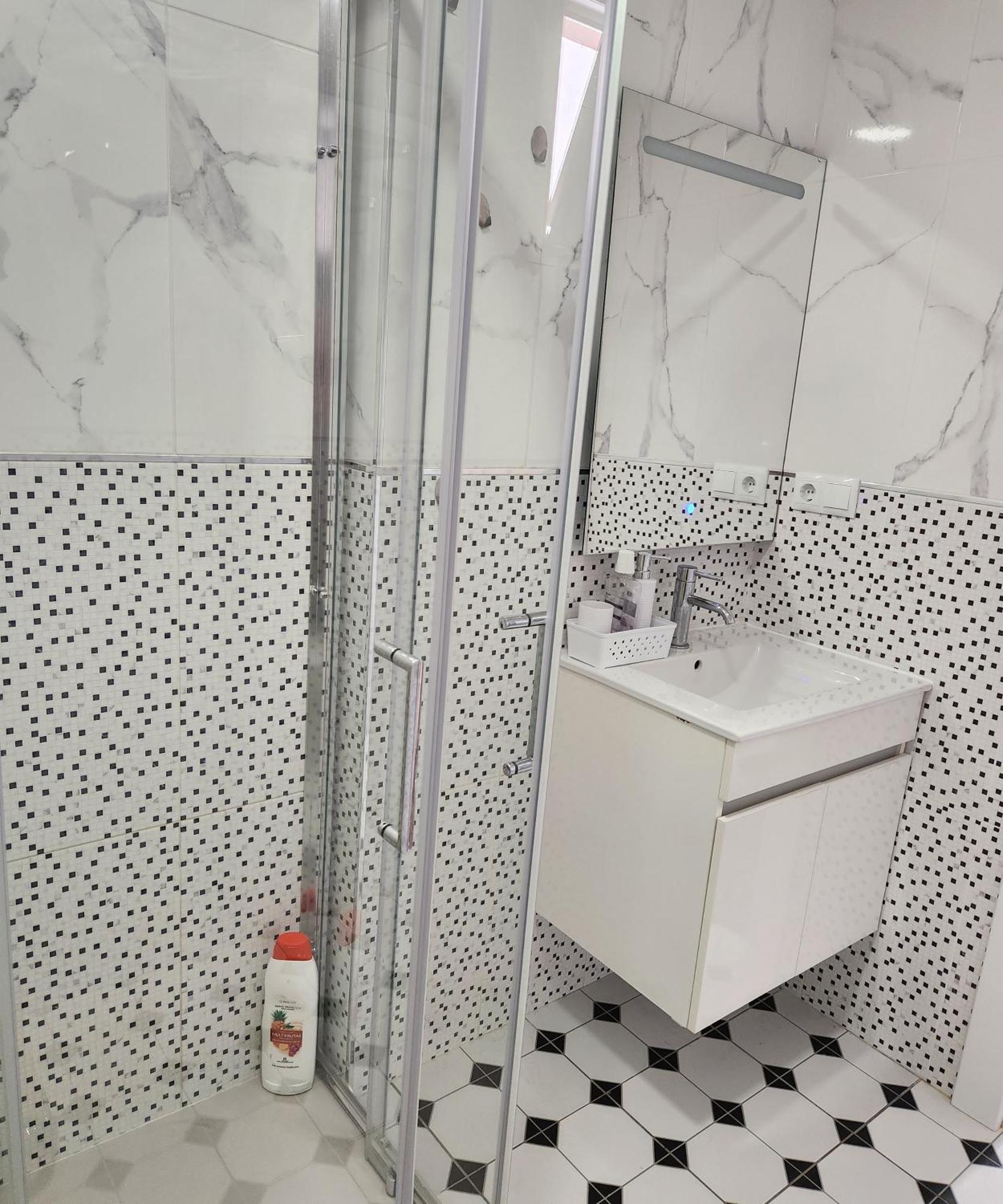 Apartamentos Belladorm Benidorm Bagian luar foto