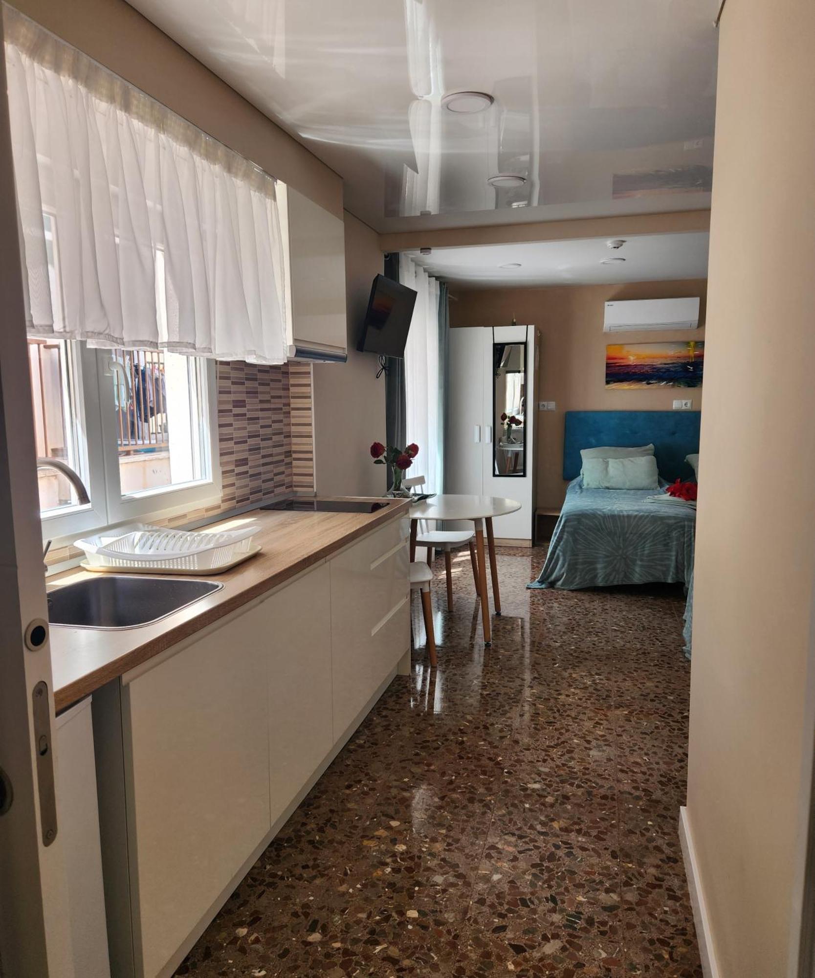 Apartamentos Belladorm Benidorm Bagian luar foto